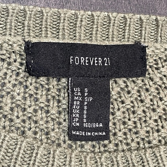 Forever 21 Green Sage Crewneck Sweater with Ribbed Cuffs - Picture 4 of 5